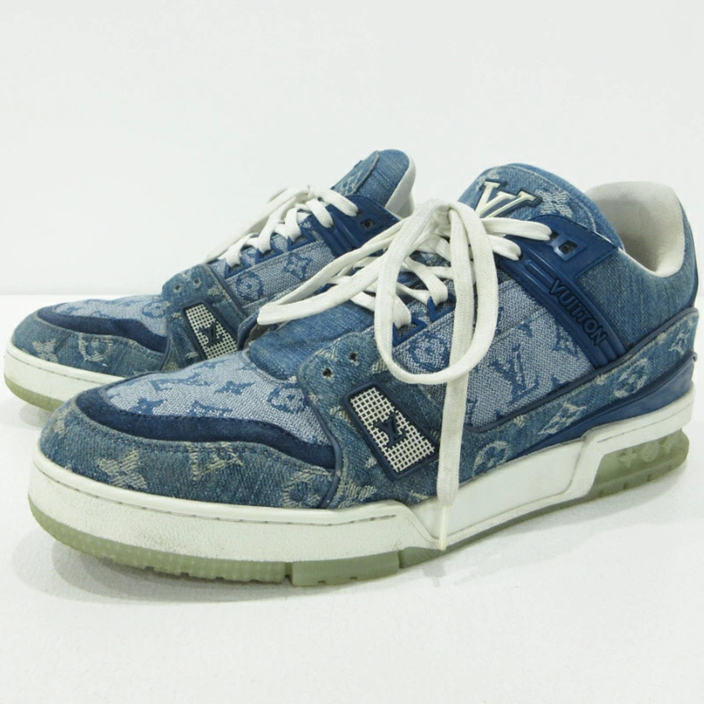 LOUIS VUITTON Trainer Sneakers Blue